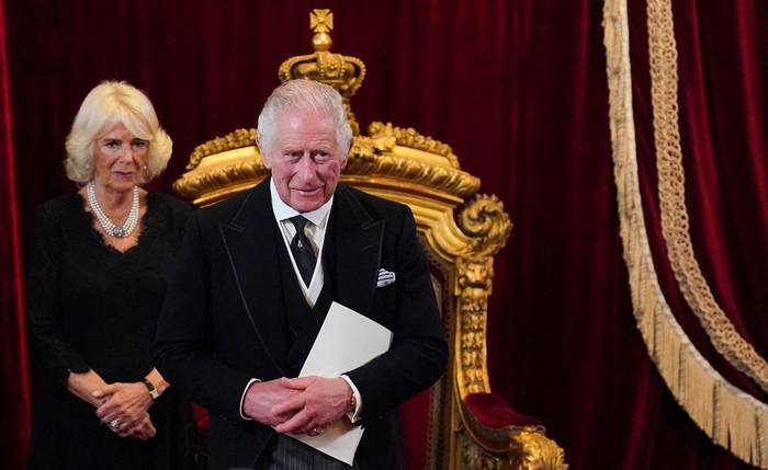 Ceremonia de proclamación del Rey Carlos III, el sábado 10 de setiembre, en el Palacio St. James, en Londres. · Foto: Jonathan Brady, AFP