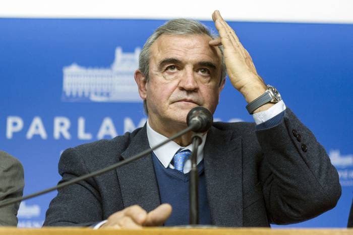 Jorge Larrañaga, el 26 de junio, en el Parlamento. · Foto: .