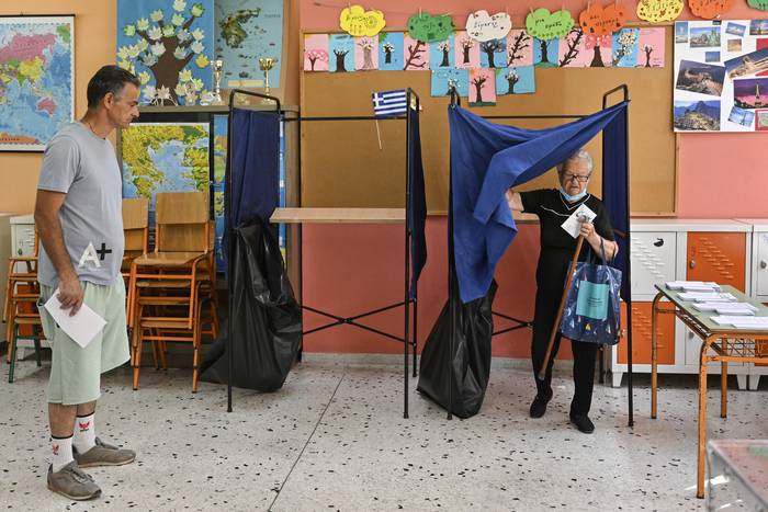Durante las elecciones generales, el 25 de junio de 2023, en Atenas. · Foto: Louisa Gouliamaki, AFP