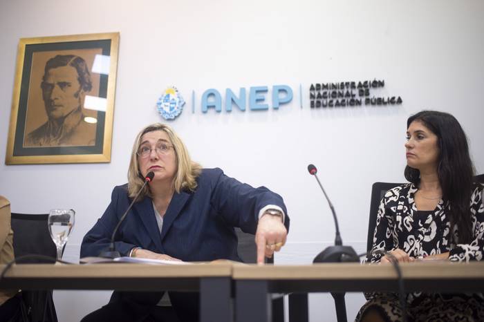 Jénifer Cherro, y Virginia Cáceres, durante la conferencia de prensa. · Foto: Gianni Schiaffarino