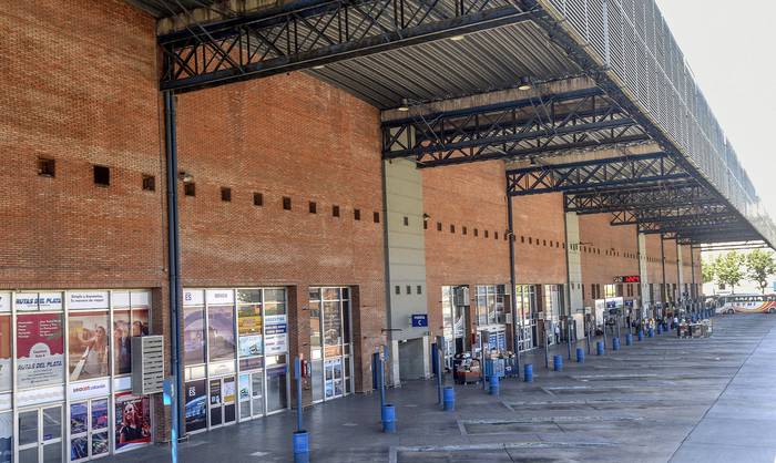 Terminal Tres Cruces (archivo, abril de 2020). · Foto: Federico Gutiérrez