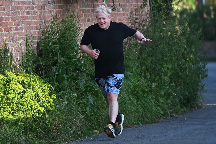 Boris Johnson, el 14 de junio, en Brightwell-cum-Stowell, al oeste de Londres. · Foto: Justin Tallis, AFP