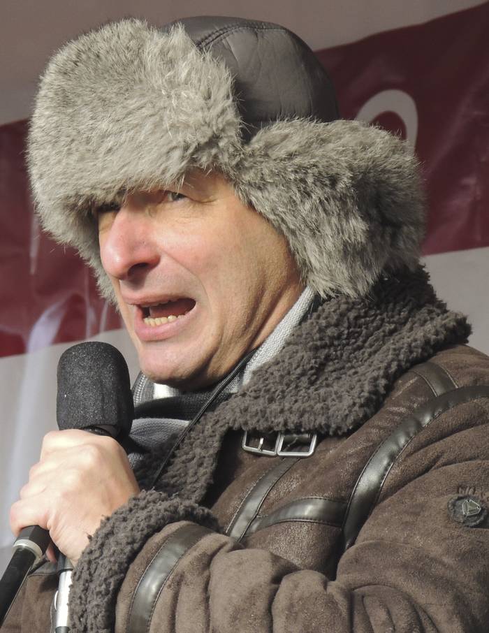 Boris Kagarlitsky, durante una movilización en Moscú. Foto: Wikipedia (archivo, marzo de 2013).