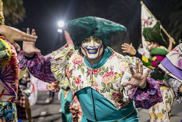 Doña Bastarda, durante el Desfile inaugural del Carnaval 2022, en el Paseo de las Canteras del Parque Rodó. · Foto: Natalia Rovira