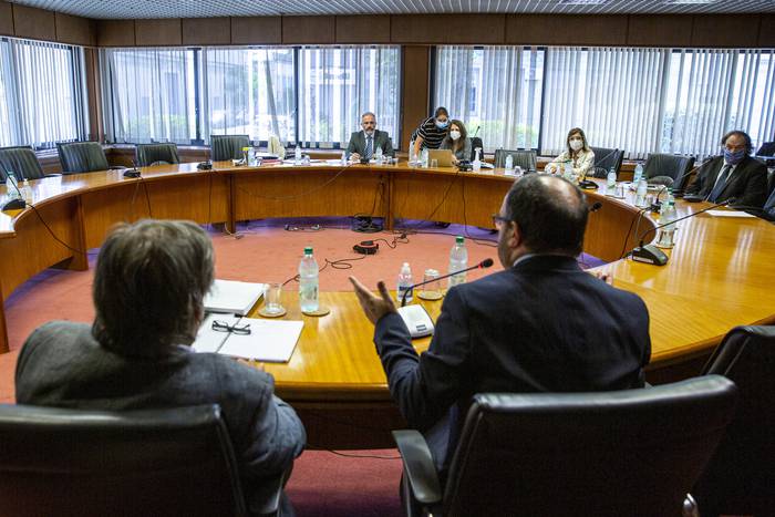 Comisión investigadora sobre Fenapes en el Anexo del Palacio Legislativo (archivo, febrero de 2022). · Foto: Mauricio Zina