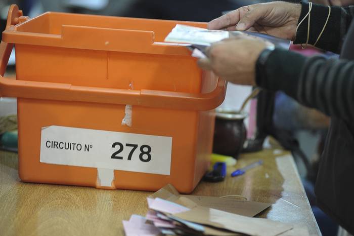 Funcionarios de la Corte Electoral (archivo, marzo de 2022). · Foto: Federico Gutiérrez