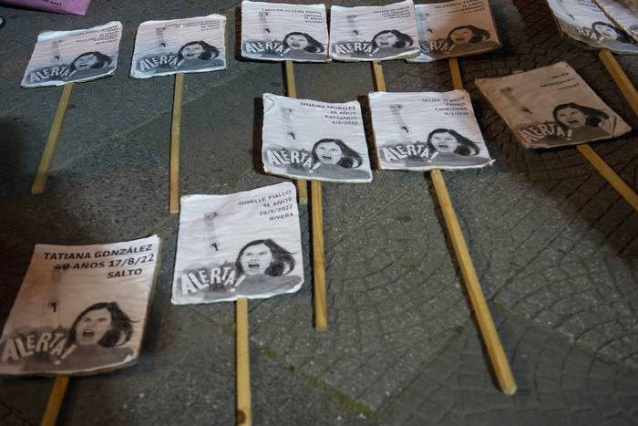 Alerta Feminista en el Centro de Montevideo (archivo, agosto de 2022). · Foto: Alessandro Maradei