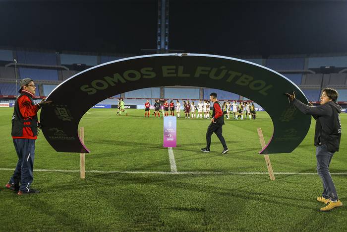 Partido Clásico femenino entre Peñarol y Nacional en el estadio Centenario (archivo, agosto de 2022) · Foto: .