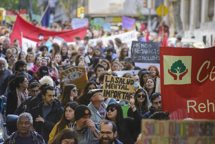 Marcha por el Día Mundial de la Salud Mental (archivo, octubre de 2022). · Foto: Mara Quintero