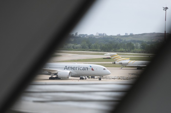 Aeropuerto de Carrasco (archivo, noviembre de 2023). · Foto: Alessandro Maradei Aeropuerto de Carrasco (archivo, noviembre de 2023). · Foto: Alessandro Maradei