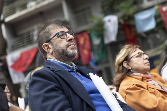 Fernando Pereira, el 1 de mayo, durante el Día Internacional de los Trabajadores, en Montevideo. · Foto: Camilo dos Santos