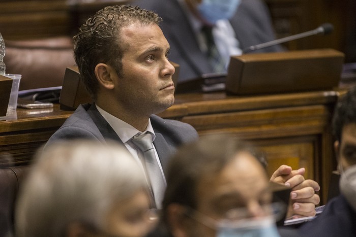 Rodrigo Albernaz, durante una sesión de la Cámara de Diputados (archivo, marzo de 2021). · Foto: .