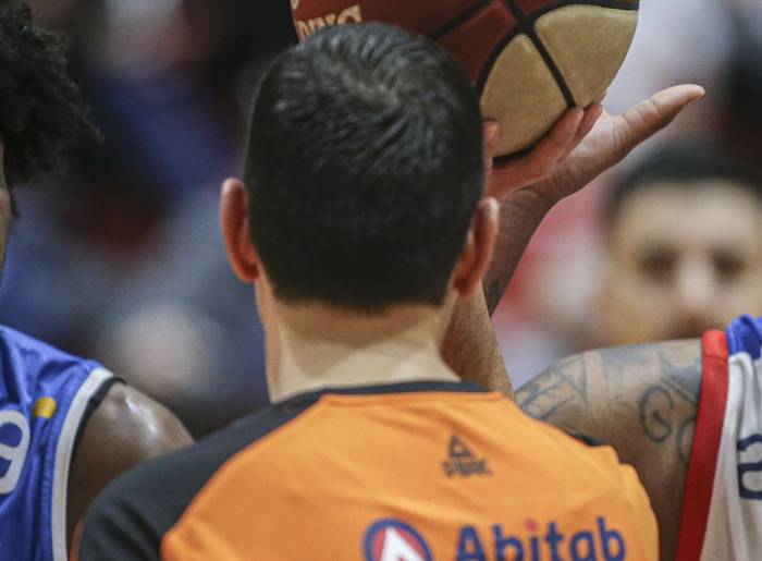 Foto principal del artículo 'Asociación de basquetbolistas denunció supuesta agresión de un árbitro a un jugador' · Foto: .