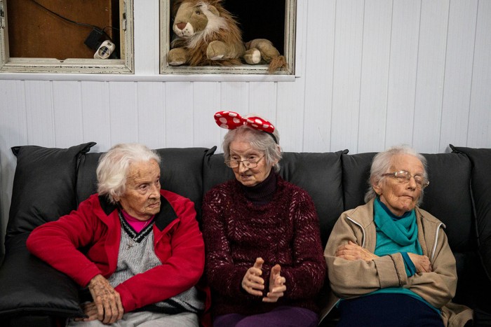 Festejo del día de la madre en un hogar de ancianos en Montevideo (archivo, mayo de 2021). · Foto: .
