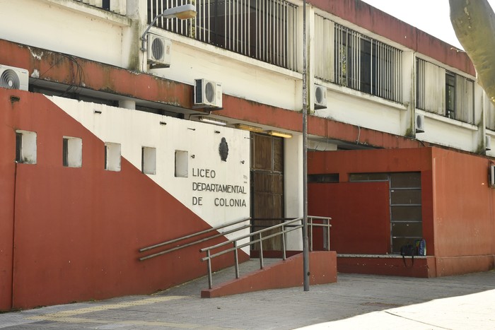 Liceo departamental de Colonia Juan Luis Perrou (archivo, setiembre de 2021). · Foto: Ignacio Dotti