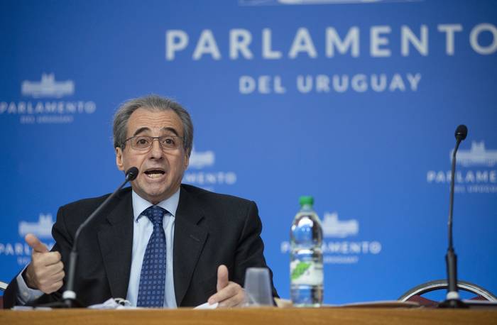 Remo Monzeglio, durante una conferencia de prensa (archivo, octubre de 2021). · Foto: Alessandro Maradei