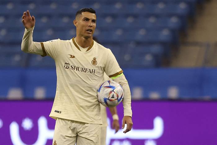 Cristiano Ronaldo, del Al-Nassr, el 18 de abril, durante el partido de ante el   Al-Hilal, en el estadio Prince Faisal Bin Fahd en Riad. Foto: Fayez Nureldine / AFP