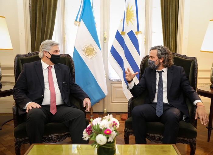 Francisco Bustillo y Santiago Cafiero en Buenos Aires. · Foto: Presidencia de Uruguay