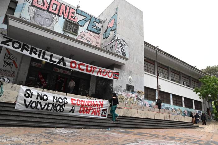 Liceo Zorrilla, el 1° de noviembre, en Montevideo. · Foto: Mara Quintero