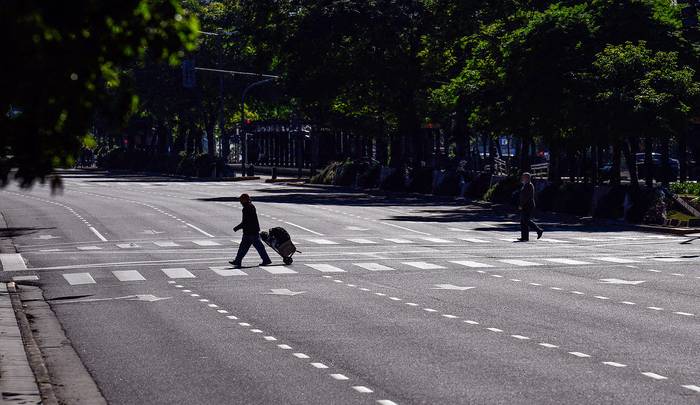 Avenida 9 de Julio, este jueves, en Buenos Aires. · Foto: Luis Robayo, AFP