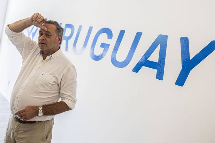 Álvaro Delgado en la ex sede de Todos (24.01.2024). · Foto: Ernesto Ryan