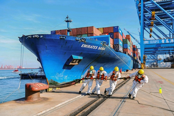 Puerto de Qingdao, al este de China, el 14 de enero de 2022. Foto: AFP · Foto: AFP