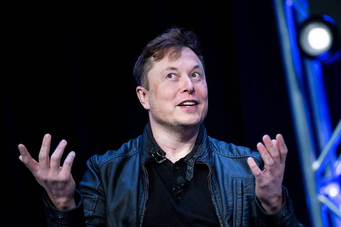 Elon Musk (archivo, abril de 2022). · Foto: Brendan Smialowski, AFP