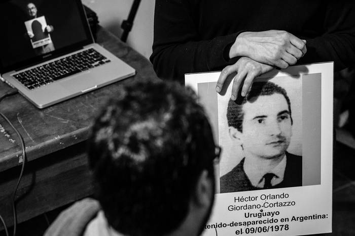 Foto principal del artículo 'La familia de Héctor Giordano iniciará una demanda contra los responsables del centro de detención La Casona, en Buenos Aires' · Foto: Imágenes del silencio