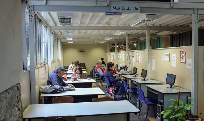 Sala de lectura de la Facultad de Humanidades (archivo, abril de 2016). · Foto: Pablo Vignali
