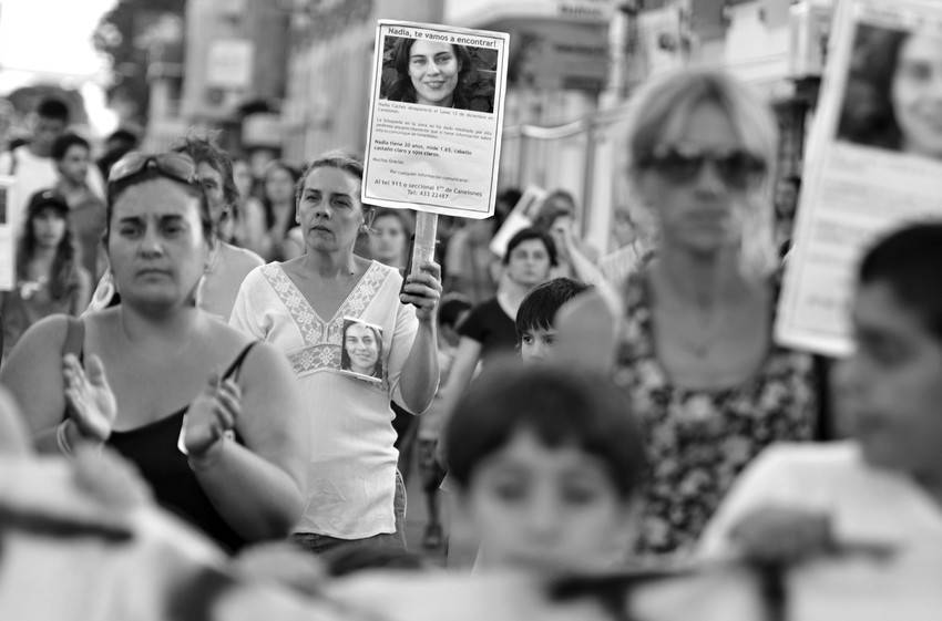 Marcha en reclamo por la desaparición de Nadia Cachés, en Canelones. (archivo, diciembre de 2010)