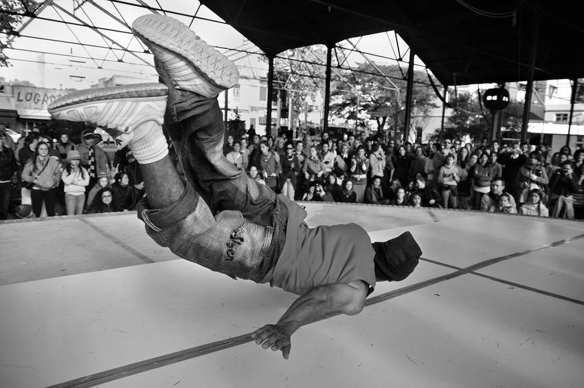 Día Internacional de la Danza, ayer, en la plaza que es parte del Centro Cultural Terminal Goes.