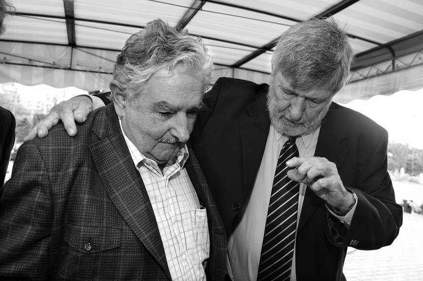 José Mujica y Julio Baráibar. (archivo, diciembre de 2009) 