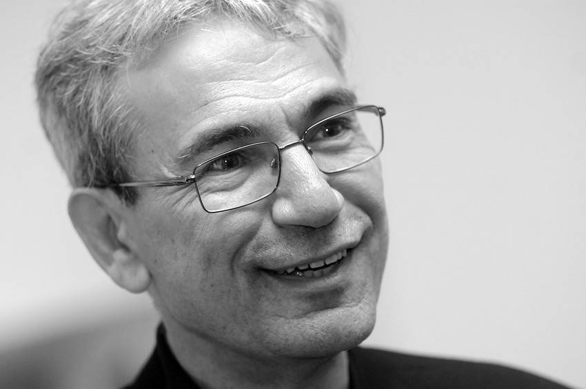 El escritor turco Orhan Pamuk. (archivo, diciembre de 2011)