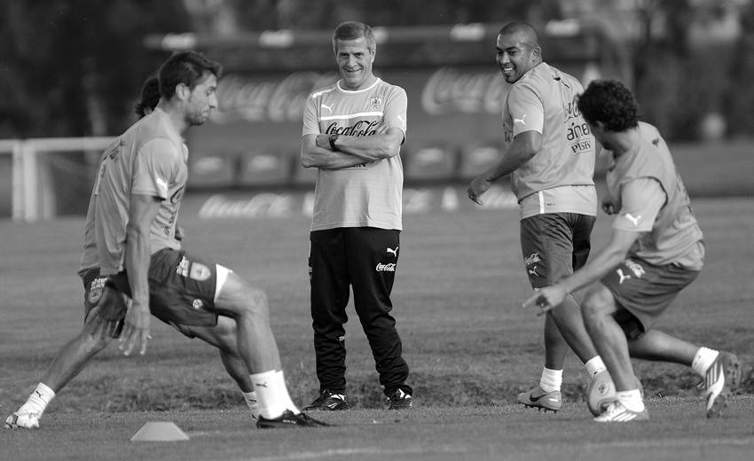 Entrenamiento de la selección uruguaya, el lunes, en el complejo de la Asociación Uruguaya de Fútbol (AUF). 