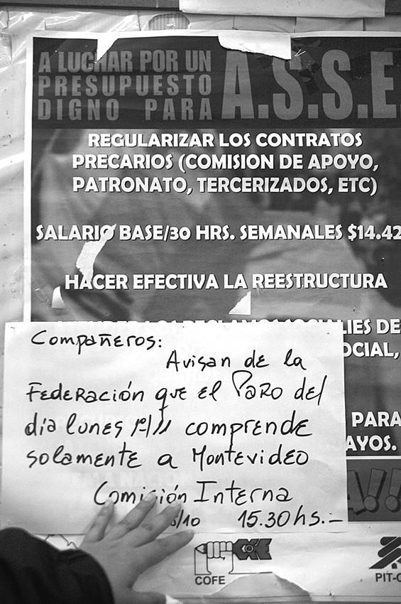 Cartelera sindical en el Centro de Salud de Ciudad de la Costa.