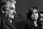 José Mujica y Cristina Fernández, ayer, en la Casa Rosada