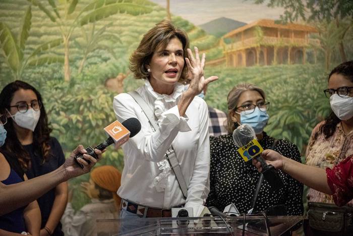Cristiana Chamorro, una de las precandidatas a la Presidencia que fue detenida en Nicaragua. 
 · Foto: Inti Ocon, AFP