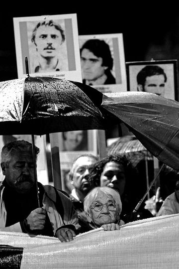 Luisa Cuesta, ayer, durante la 19 marcha del Silencio por la Avenida 18 Julio en Montevideo /Foto: Nicolás Celaya Luisa Cuesta, ayer, durante la 19 marcha del Silencio por la Avenida 18 Julio en Montevideo /Foto: Nicolás Celaya