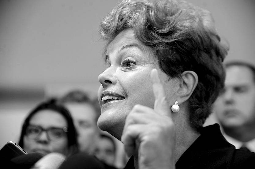 Dilma Rousseff, en rueda de prensa, el viernes en Brasilia, Brasil. Foto: Agência Brasil, s/d de autor