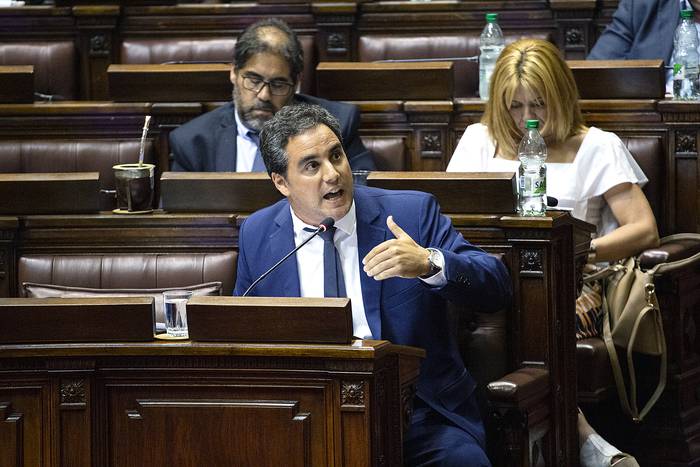 Javier Radiccioni, en el Parlamento (archivo, diciembre de 2021). · Foto: Mauricio Zina