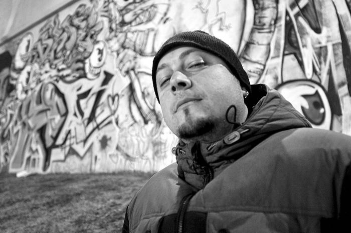 César Gamboa, del grupo de rap Contra las Cuerdas. Foto: Federico Gutiérrez