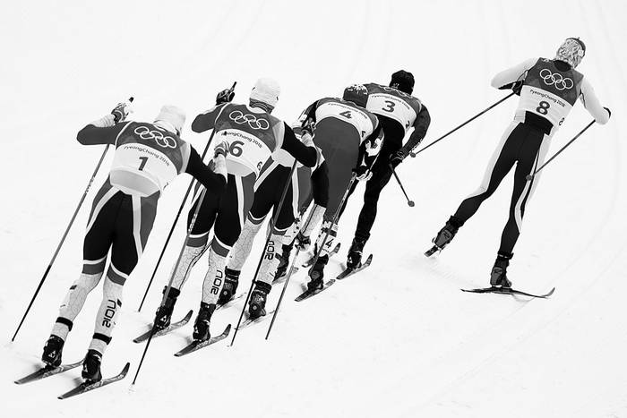 Competencia de skiathlon masculino, ayer, en el centro de esquí de Alpensia, durante los Juegos Olímpicos de Invierno, en Pyeongchang, Corea del Sur. Foto: Odd Andersen, AFP