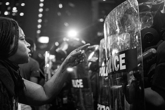 Protestas por la muerte de Keith Lamont Scott, el miércoles, en Charlotte, Carolina del Norte. Foto: Sean Raimundo, AFP