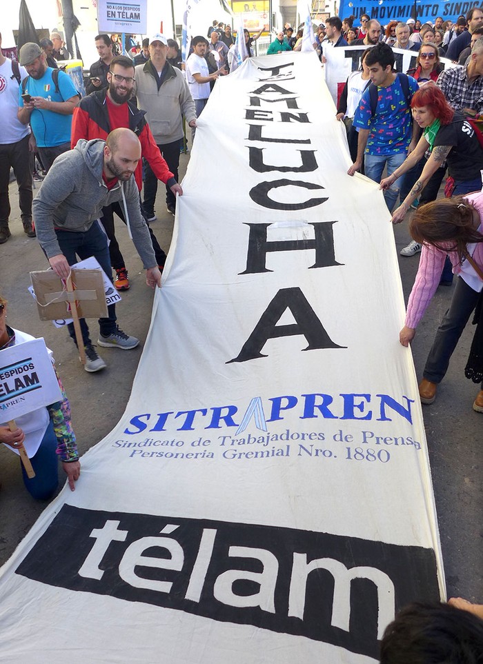 Movilización de trabajadores de Télam, en Buenos Aires (archivo, setiembre de 2018).
 · Foto: Iván Franco