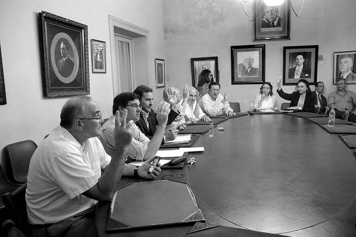 Reunión del Comité Ejecutivo Nacional del Partido Colorado, ayer, en la casa del Partido. Foto: Mauricio Kühne