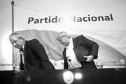 Luis Alberto Heber y Gonzalo Mujica, ayer, en la Casa del partido Nacional. Foto: Pablo Vignali
