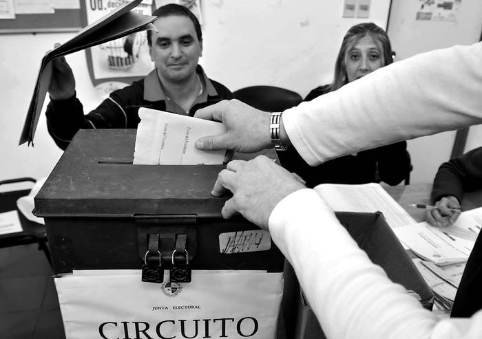 Elecciones Nacionales 2009. (archivo, octubre de 2009) · Foto: Javier Calvelo
