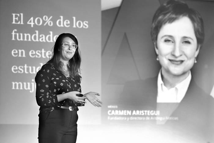 Mijal Lastrebner durante una charla sobre periodismo digital, ayer, en el Centro Cultural de España. Foto: Federico Gutiérrez
