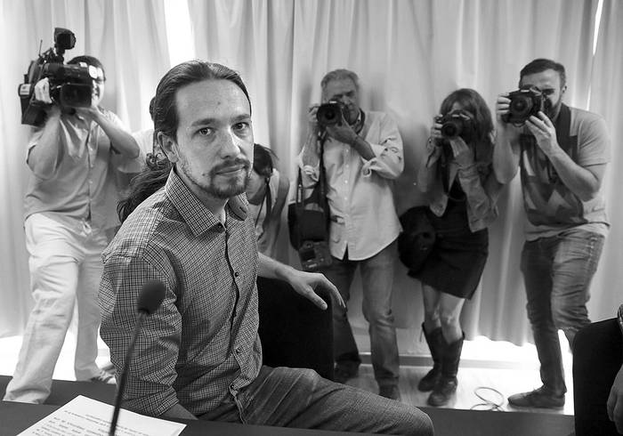 Pablo Iglesias, eurodiputado electo y portavoz de Podemos, en una rueda de prensa en el Círculo de Bellas Artes de Madrid. / Foto: Javier Lizón, efe (archivo, junio de 2014)