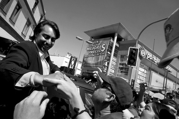 El candidato a la presidencia chilena Marco Enríquez-Ominami, durante un acto de campaña realizado en Santiago de Chile · Foto: Claudio Reyes